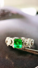 Load image into Gallery viewer, LUOWEND 18K White Gold Real Natural Emerald Ring for Women
