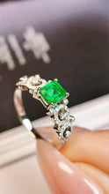 Load image into Gallery viewer, LUOWEND 18K White Gold Real Natural Emerald Ring for Women
