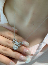 Load image into Gallery viewer, LUOWEND 18K White Gold Real Natural Diamond Pendant Necklace for Women
