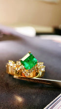 Load image into Gallery viewer, LUOWEND 18K Yellow Gold Real Natural Emerald Ring for Women
