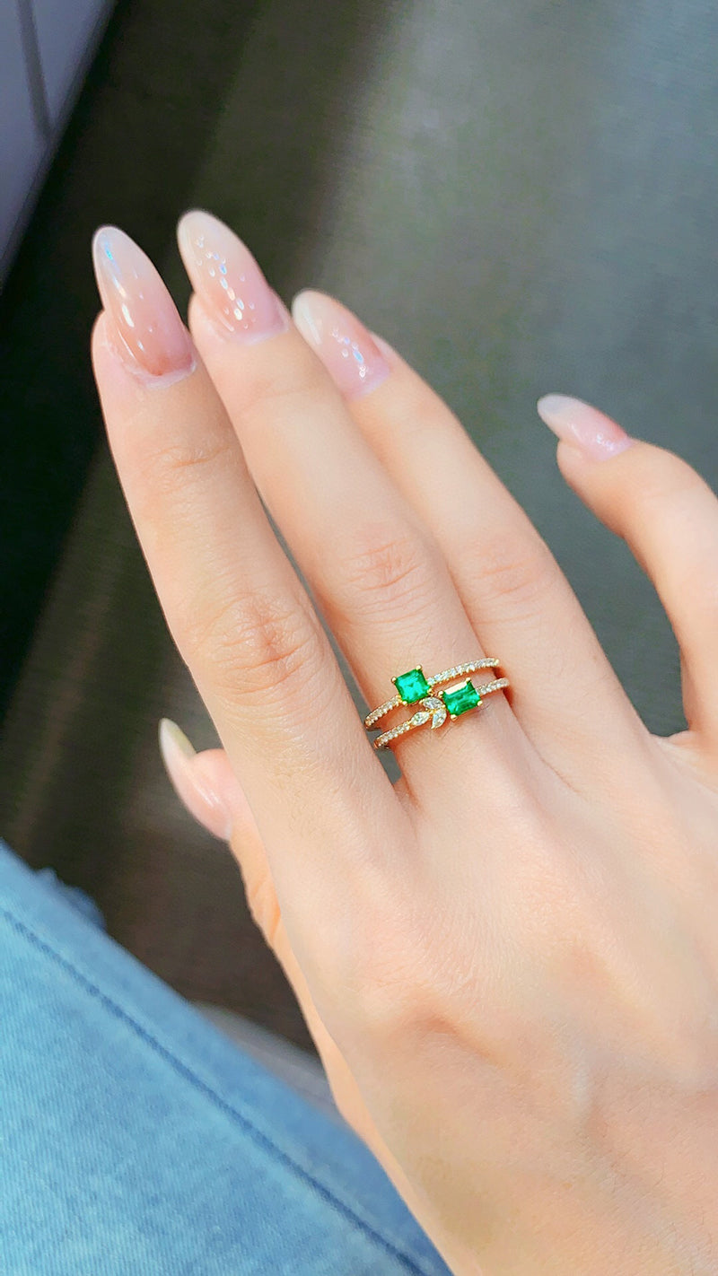 LUOWEND 18K Yellow Gold Real Natural Emerald Ring for Women