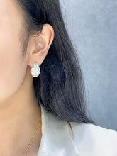 Load image into Gallery viewer, LUOWEND 18K Yellow Gold Natural Diamond Hoop Earrings for Women
