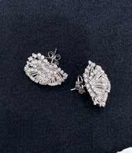 Load image into Gallery viewer, LUOWEND 18K White Gold Natural Diamond Earrings for Women
