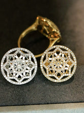 Load image into Gallery viewer, LUOWEND 18K White/Yellow Gold Natural Diamond Ring for Women
