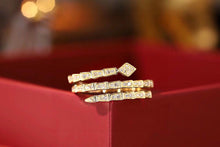 Load image into Gallery viewer, LUOWEND 18K Yellow Gold Real Natural Diamond Ring for Women
