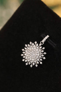 LUOWEND 18K White Gold Real Natural Diamond Pendant Necklace for Women