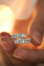 Load image into Gallery viewer, LUOWEND 18K White Gold Real Natural Diamond Ring for Women
