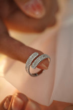 Load image into Gallery viewer, LUOWEND 18K White Gold Real Natural Diamond Ring for Women

