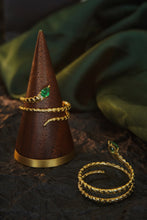 Load image into Gallery viewer, LUOWEND 18K Yellow Gold Real Natural Emerald Ring for Women
