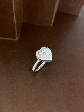 Load image into Gallery viewer, LUOWEND 18K White Gold Natural Diamond Ring for Women
