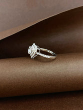 Load image into Gallery viewer, LUOWEND 18K White Gold Natural Diamond Ring for Women
