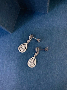 LUOWEND 18K White Gold Natural Diamond Earrings for Women