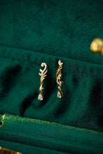 Load image into Gallery viewer, LUOWEND 18K Yellow Gold Real Natural Diamond Drop Earrings for Women
