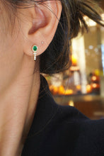 Load image into Gallery viewer, LUOWEND 18K Yellow Gold Real Natural Diamond&amp;Emerald Hoop Earrings for Women
