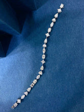 Load image into Gallery viewer, LUOWEND 18K White Gold Natural Diamond Bracelet for Women

