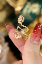Load image into Gallery viewer, LUOWEND 18K Yellow Gold Real Diamond Ring for Women
