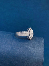 Load image into Gallery viewer, LUOWEND 18K White Gold Natural Diamond Ring for Women
