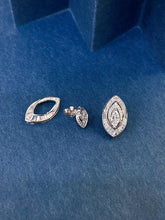 Load image into Gallery viewer, LUOWEND 18K White Gold Natural Diamond Stud Earrings for Women
