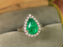 Load image into Gallery viewer, LUOWEND 18K White Gold Natural Emerald Ring for Women
