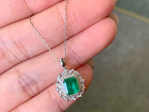 LUOWEND 18K White Gold Natural Emerald Ring for Women