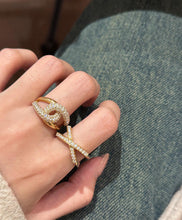 Load image into Gallery viewer, LUOWEND 18K Yellow Gold Natural Diamond Ring for Women
