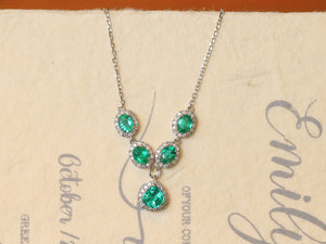LUOWEND 18K White Gold Natural Emerald Necklace for Women