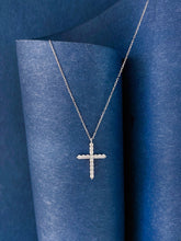 Load image into Gallery viewer, LUOWEND 18K White Gold Natural Diamond Pendant Necklace for Women
