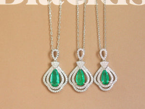 LUOWEND 18K White gold Natural Emerald Necklace for Women