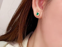 Load image into Gallery viewer, LUOWEND 18K Yellow Gold Earrings Natural Emerald Earrings for Women
