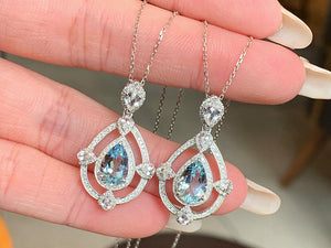 LUOWEND 18K White Gold Natural Aquamarine Necklace for Women
