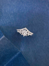 Load image into Gallery viewer, LUOWEND 18K White Gold Natural Diamond Ring for Women
