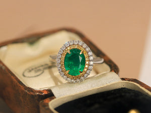 LUOWEND 18K White Gold Natural Emerald Ring for Women