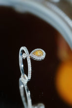 Load image into Gallery viewer, LUOWEND 18K White Gold Natural Green Diamond Ring for Women
