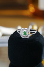Load image into Gallery viewer, LUOWEND 18K White Gold Natural Green Diamond Ring for Women
