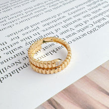 Load image into Gallery viewer, LUOWEND 18K Yellow Gold Real Natural Diamond Ring for Women
