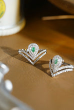 Load image into Gallery viewer, LUOWEND 18K White Gold Natural Green Diamond Ring for Women
