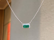 Load image into Gallery viewer, LUOWEND 18K White Gold Natural Emerald Necklace for Women
