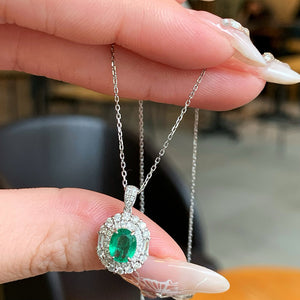 LUOWEND 18K White Gold Natural Emerald Necklace for Women