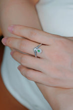 Load image into Gallery viewer, LUOWEND 18K White Gold Natural Green Diamond Ring for Women
