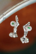 Load image into Gallery viewer, LUOWEND 18K White Gold Natural Green Diamond Ring for Women
