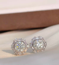 Load image into Gallery viewer, LUOWEND 18K White Gold Natural Diamond Earrings for Women

