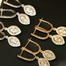 Load image into Gallery viewer, LUOWEND 18K White or Yellow Gold Natural Diamond Earrings for Women
