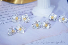 Load image into Gallery viewer, LUOWEND 18K White Gold Real Natural Yellow Diamond Stud Earrings for Women
