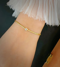 Load image into Gallery viewer, LUOWEND 18K Yellow Gold Real Natural Diamond Bracelet for Women
