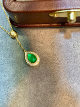 Load image into Gallery viewer, LUOWEND 18K Yellow Gold Natural Emerald Necklace for Women
