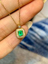 Load image into Gallery viewer, LUOWEND 18K Yellow Gold Natural Emerald Necklace for Women
