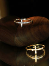 Load image into Gallery viewer, LUOWEND 18K White or Yellow Gold Natural Diamond Ring for Women
