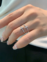Load image into Gallery viewer, LUOWEND 18K White or Yellow Gold Natural Diamond Ring for Women
