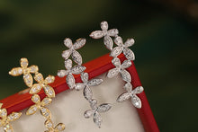 Load image into Gallery viewer, LUOWEND 18K White or Yellow or Rose Gold Natural Diamond Earrings for Women
