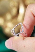 Load image into Gallery viewer, LUOWEND 18K White or Yellow Gold Natural Diamond Ring for Women
